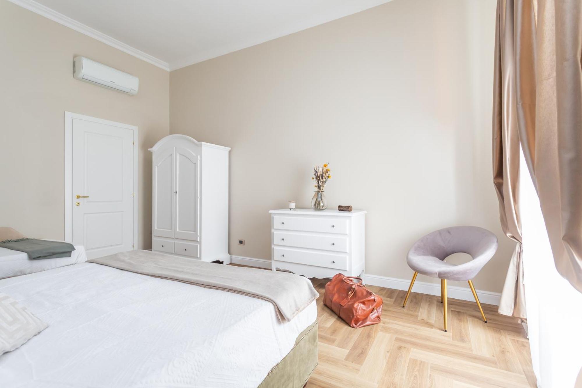 Daplace - Livia Apartment